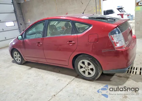 2005 Toyota Prius Base from USA, damaged, VIN JTDKB20U657026537